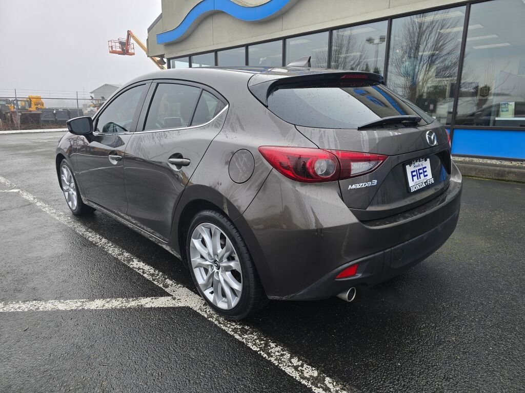 Used 2016 MAZDA MAZDA3 s Grand Touring image 3