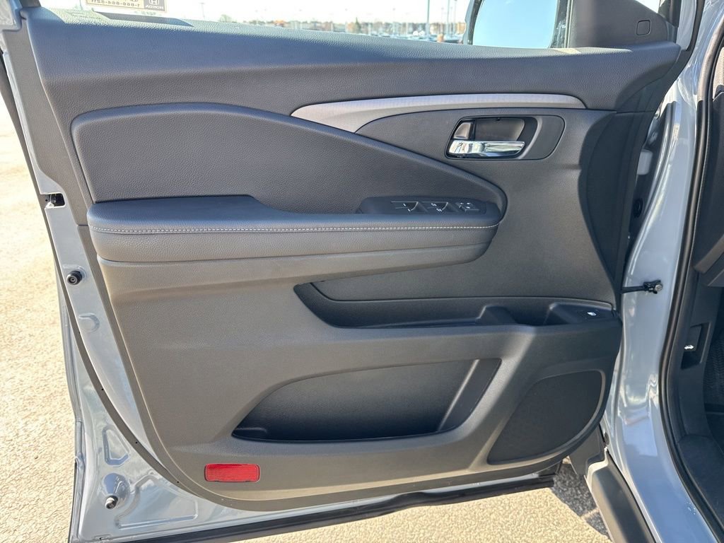 Used 2024 Honda Ridgeline Sport+ image 30