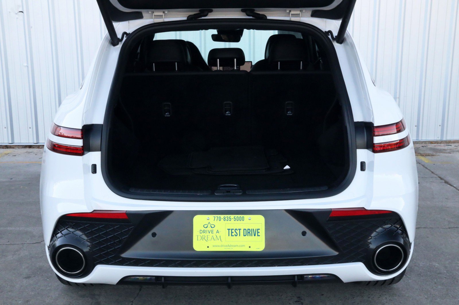 Used 2022 Genesis GV70 3.5T Sport w/ Sport Prestige Package image 10