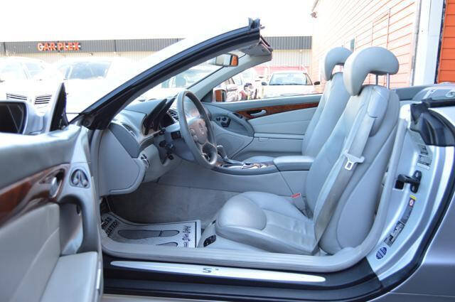 Used 2005 Mercedes-Benz SL 500 image 13