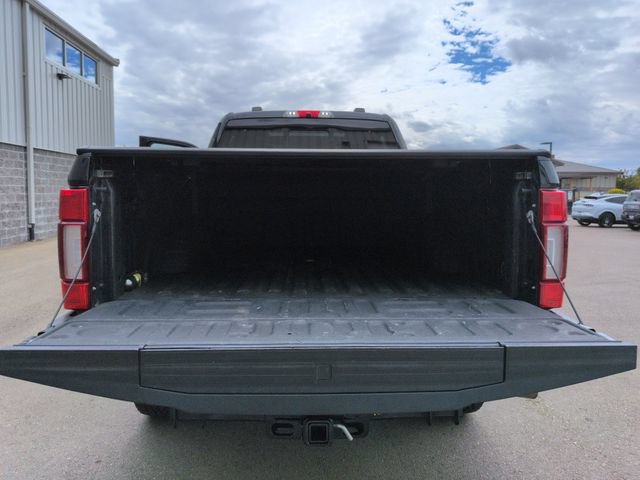Used 2022 Ford F350 Lariat w/ Black Appearance Package AWD/4WD image 27