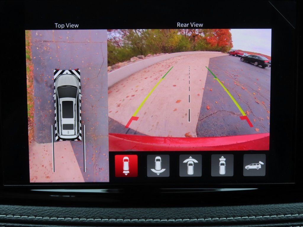 New 2026 Chrysler Pacifica Select image 8