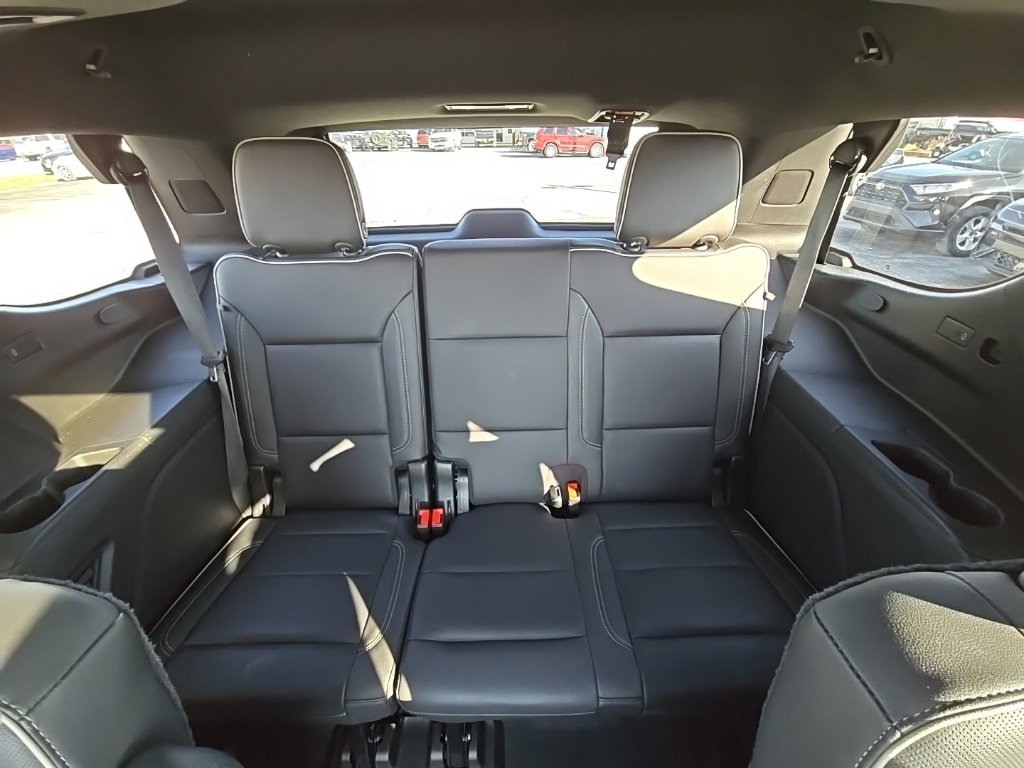 Used 2021 Chevrolet Tahoe Premier w/ Premium Package image 24