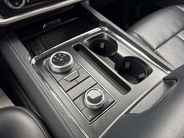 Certified 2024 Ford Expedition Max XLT image 27