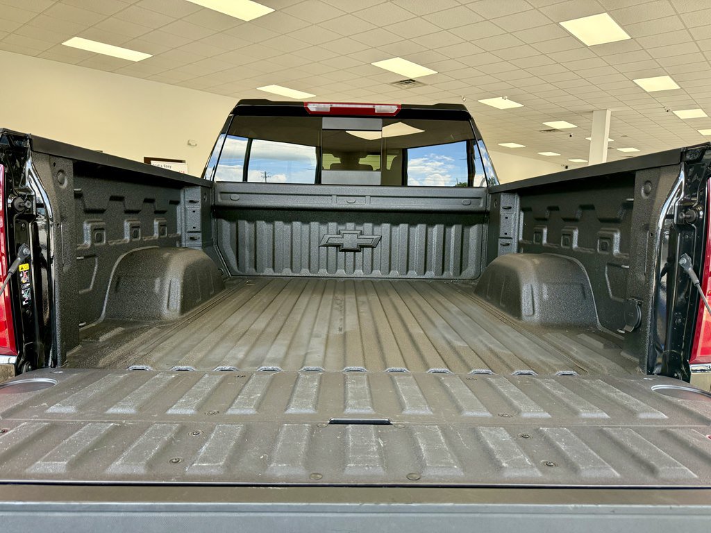 Used 2026 Chevrolet Silverado 1500 RST AWD/4WD image 9