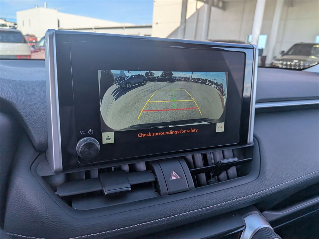 Used 2025 Toyota RAV4 XLE image 18