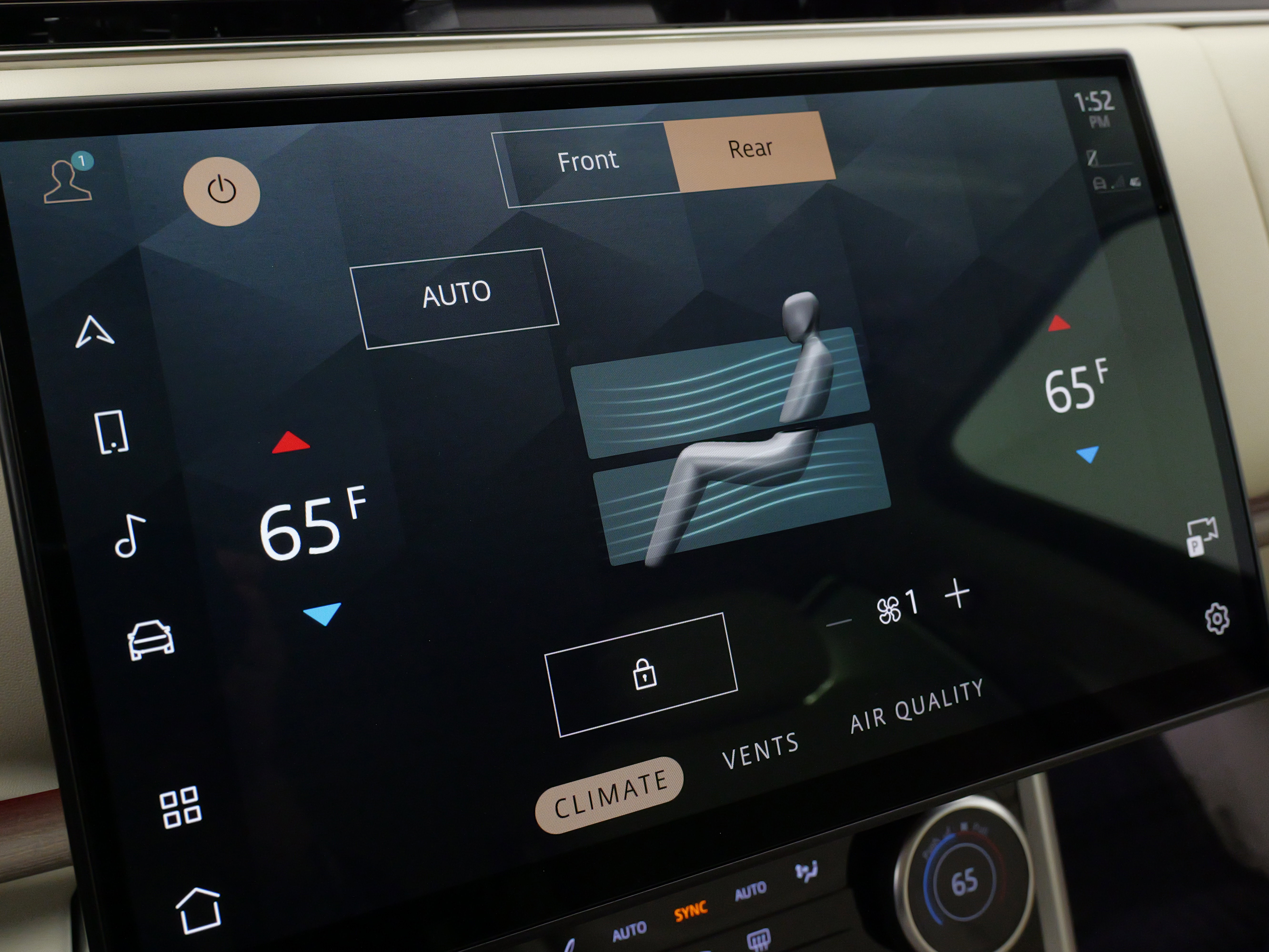 Used 2023 Land Rover Range Rover SE image 53