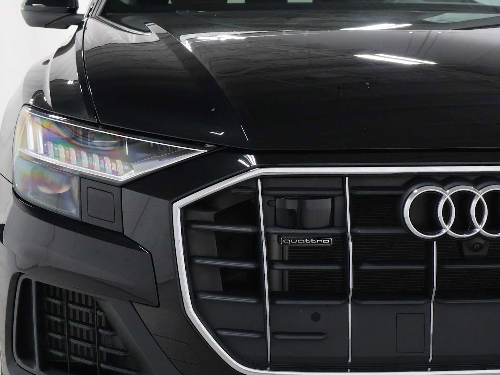 Used 2023 Audi Q8 Prestige w/ Prestige Package AWD/4WD image 15