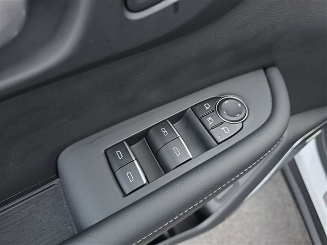 Used 2025 Buick Enclave Sport Touring image 20