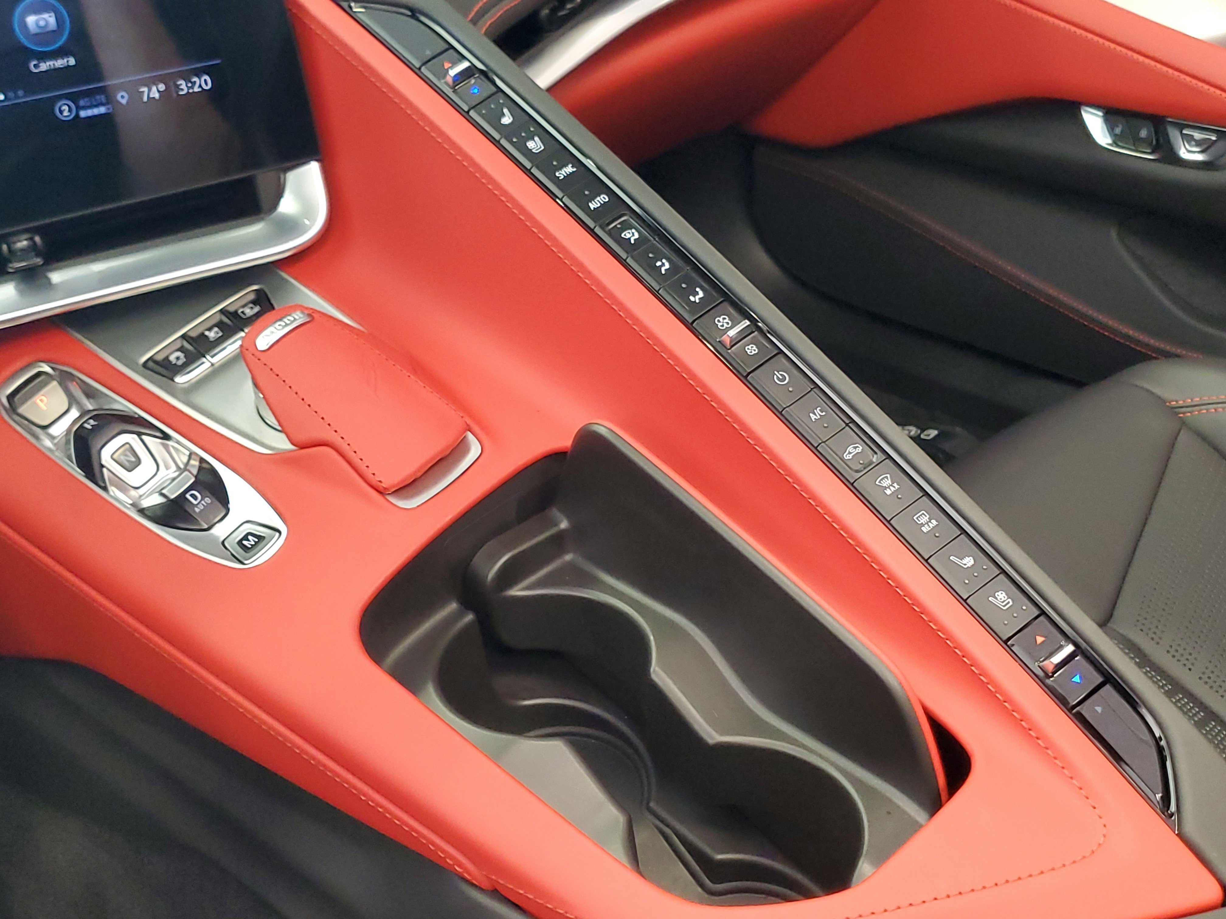 Used 2022 Chevrolet Corvette Stingray Premium Conv w/ Z51 Performance Package image 17