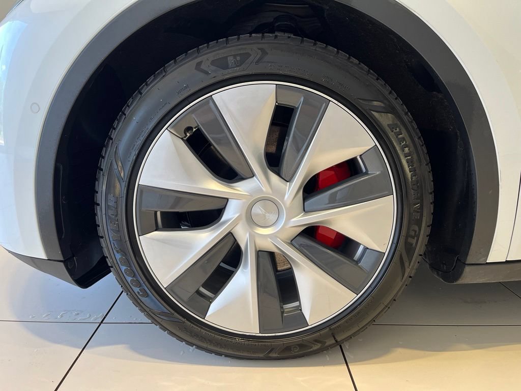 Used 2021 Tesla Model Y Performance AWD/4WD image 8
