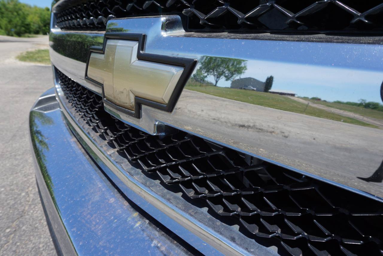 Used 2008 Chevrolet Silverado 1500 LT w/ Power Pack Plus AWD/4WD image 9