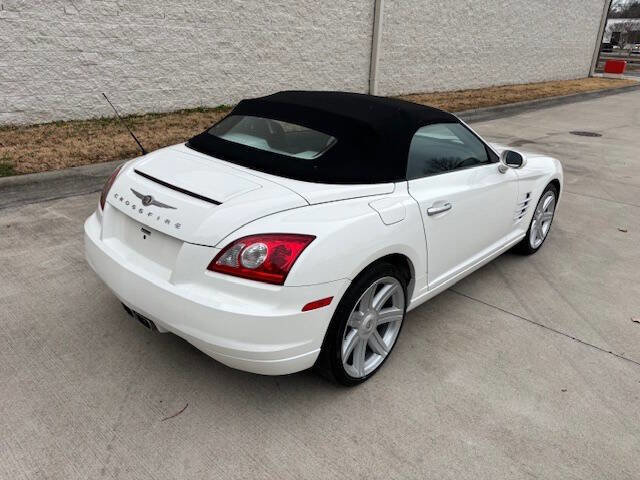 Used 2005 Chrysler Crossfire Limited image 26