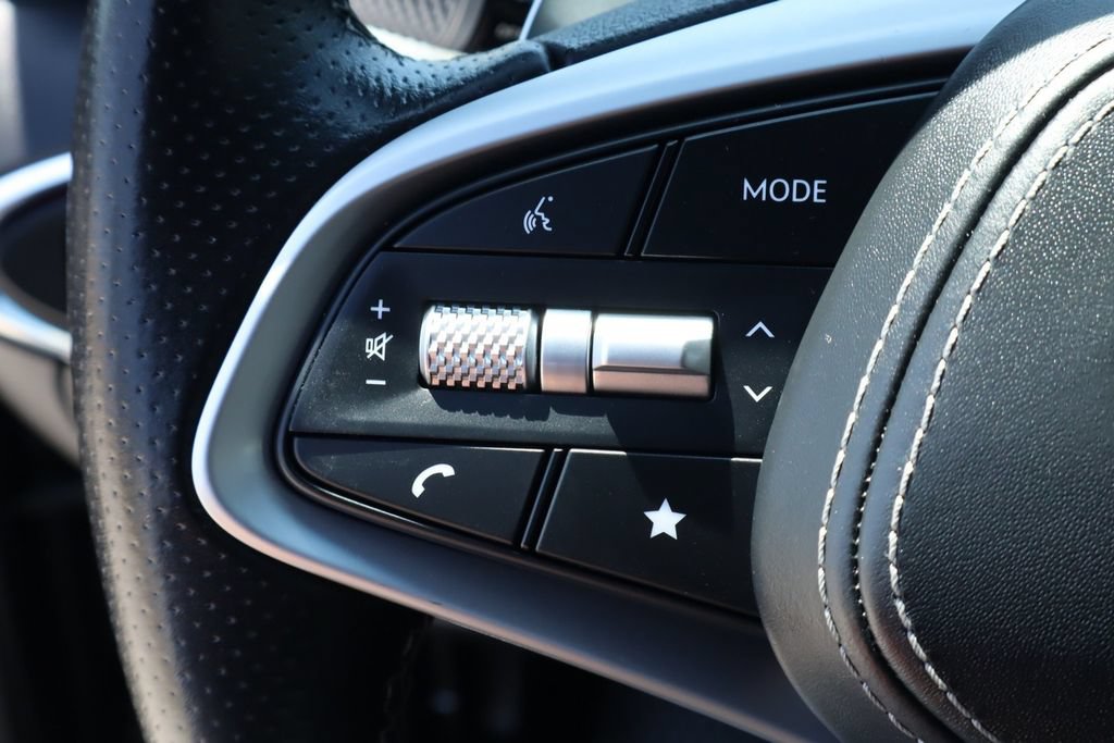 Used 2023 Genesis GV70 2.5T w/ Sport Prestige Package AWD/4WD image 23