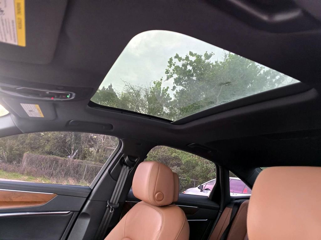 Used 2023 Audi A6 2.0T Premium w/ Convenience Package image 18