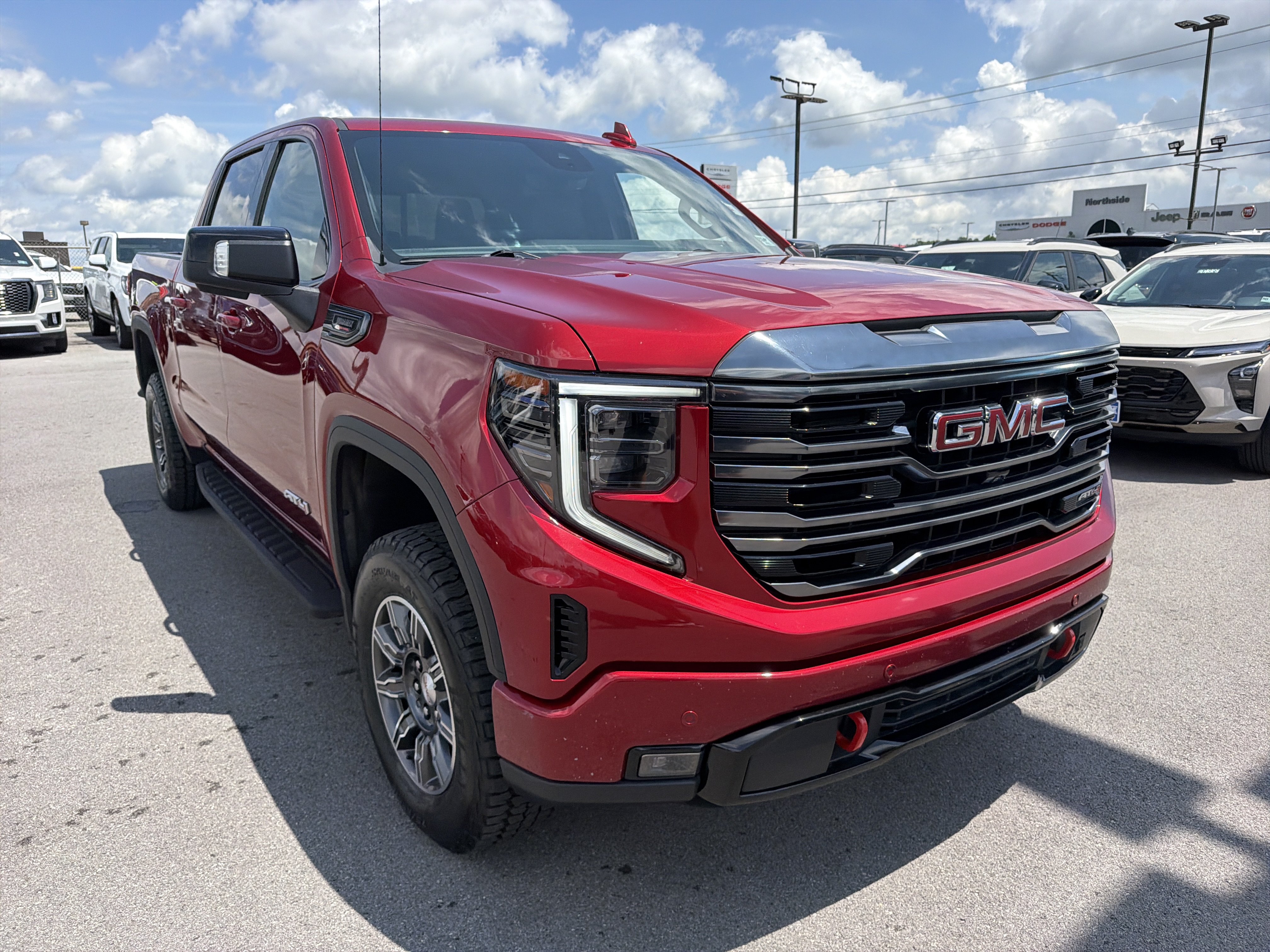 Used 2024 GMC Sierra 1500 AT4 w/ Technology Package AWD/4WD image 3