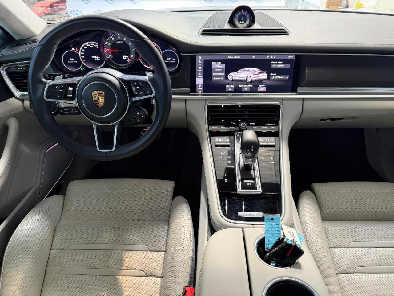 Used 2019 Porsche Panamera GTS w/ Premium Package Plus AWD/4WD image 30