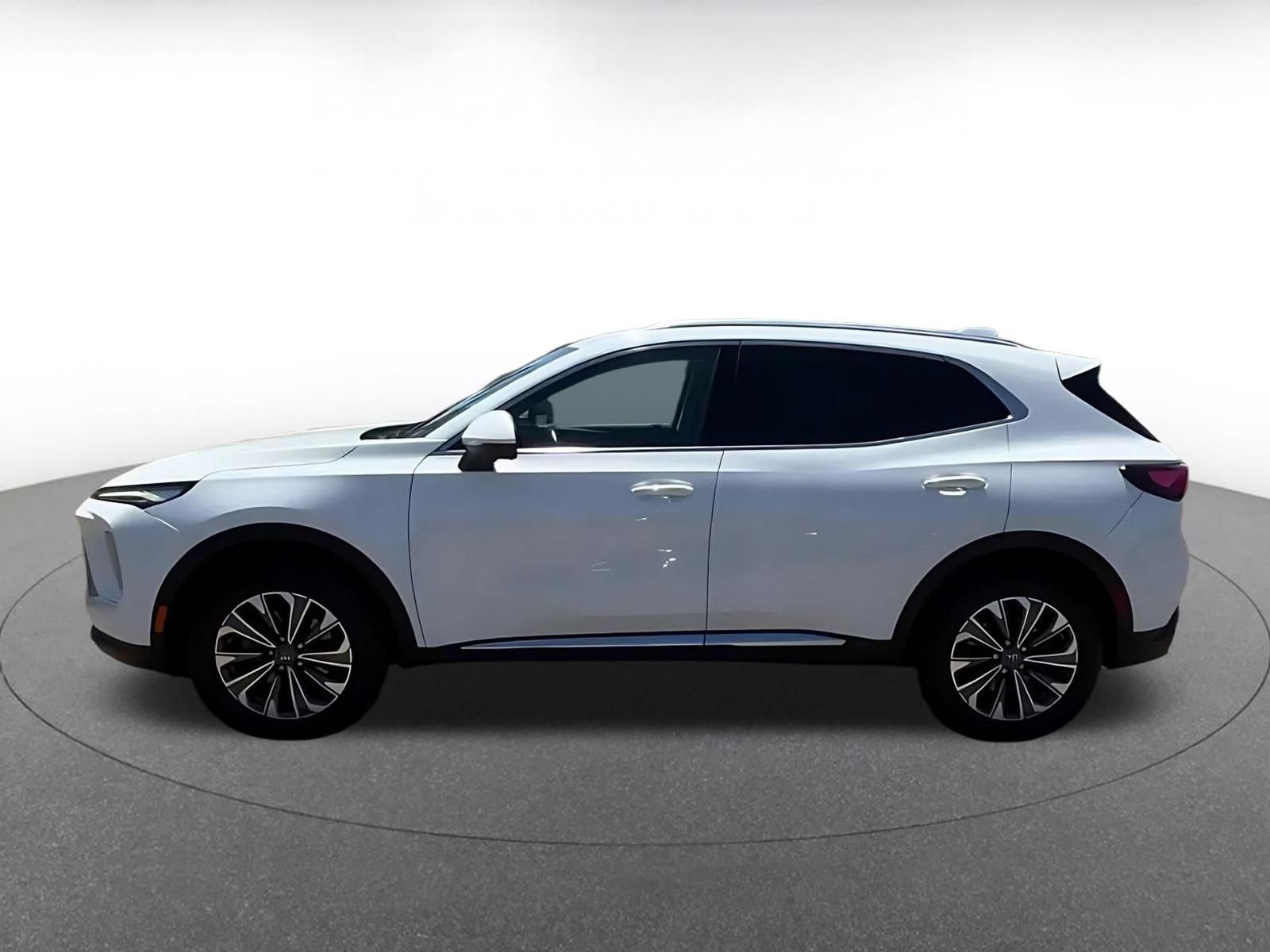 Used 2024 Buick Envision Preferred AWD/4WD image 8