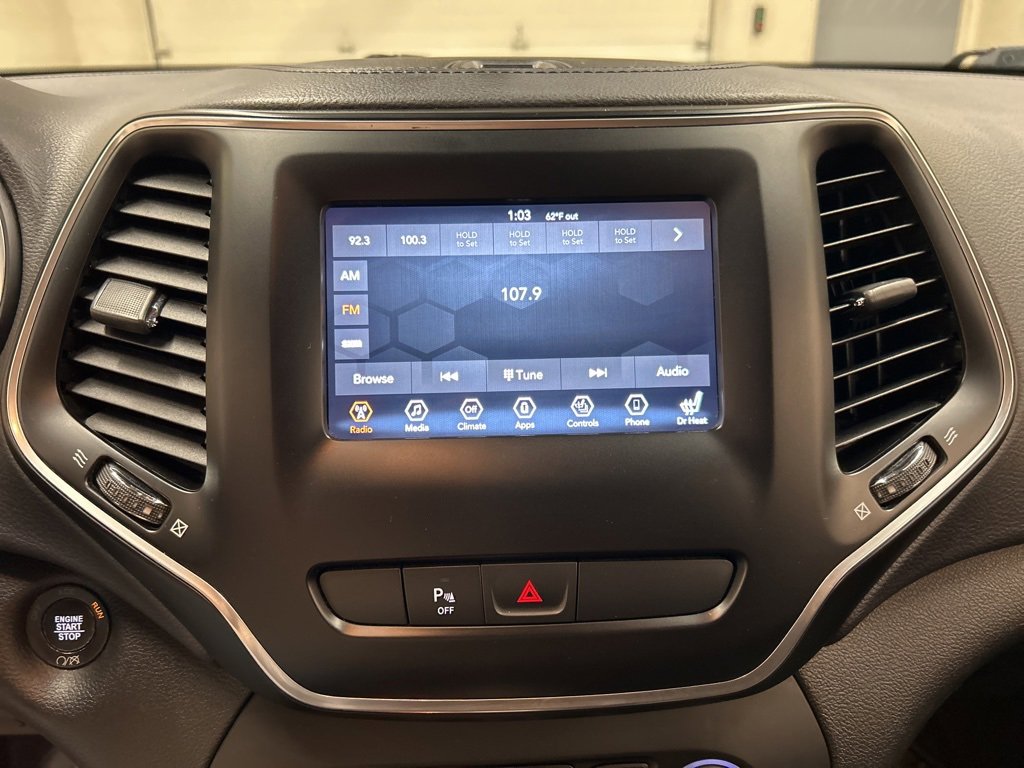 Used 2019 Jeep Cherokee Latitude Plus w/ Comfort/Convenience Group image 26