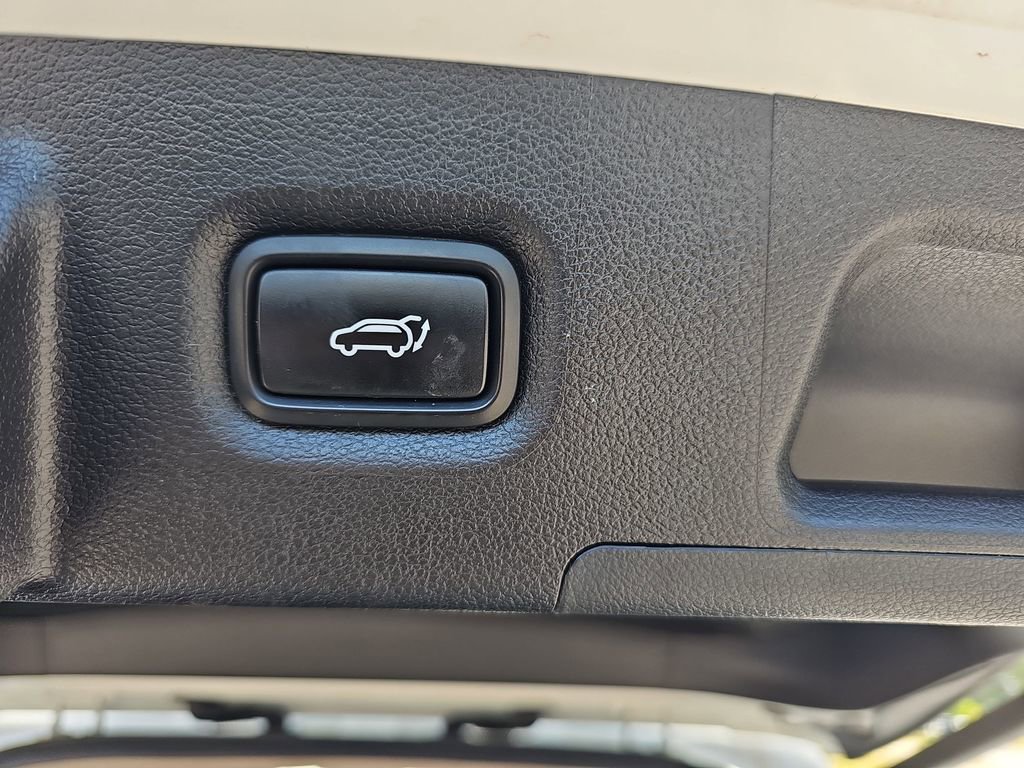 Used 2023 Hyundai Santa Fe SEL AWD/4WD image 18