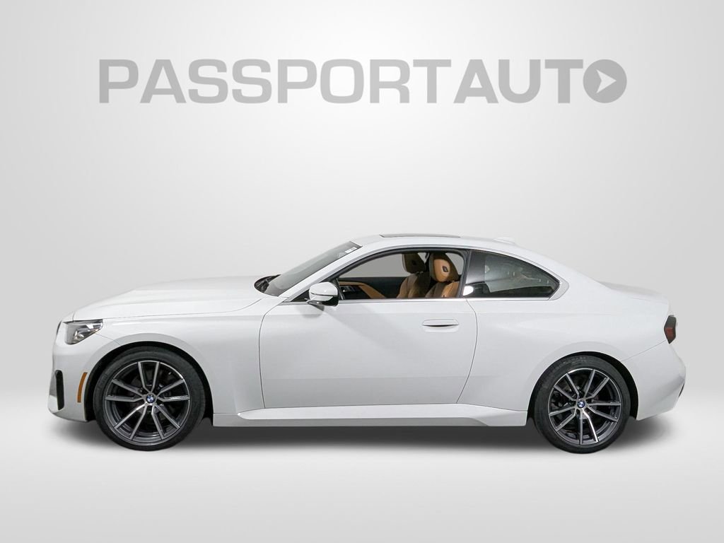 Certified 2022 BMW 230i Coupe w/ Premium Package 2 RWD image 2