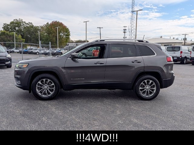 Used 2019 Jeep Cherokee Latitude Plus w/ Cold Weather Group AWD/4WD image 5