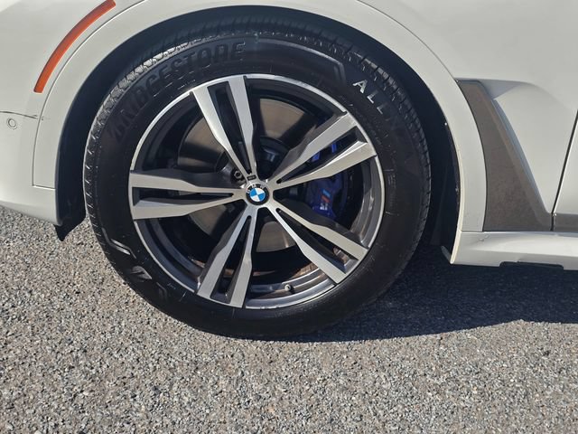 Used 2020 BMW X7 M50i w/ Dynamic Handling Package AWD/4WD image 9