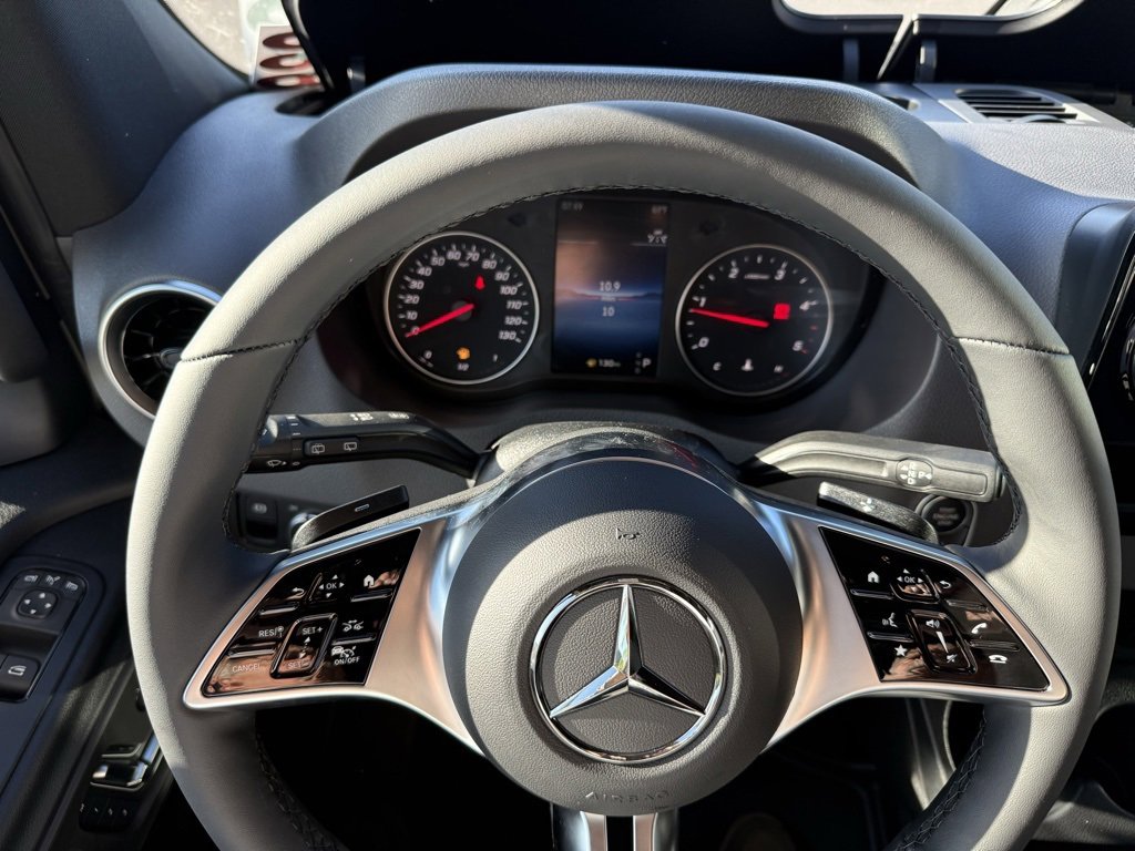 New 2025 Mercedes-Benz Sprinter 2500 image 29