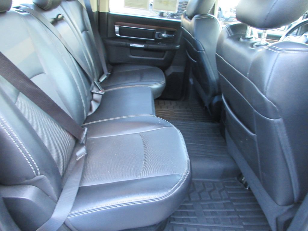Used 2015 RAM 1500 Laramie w/ Convenience Group AWD/4WD image 21