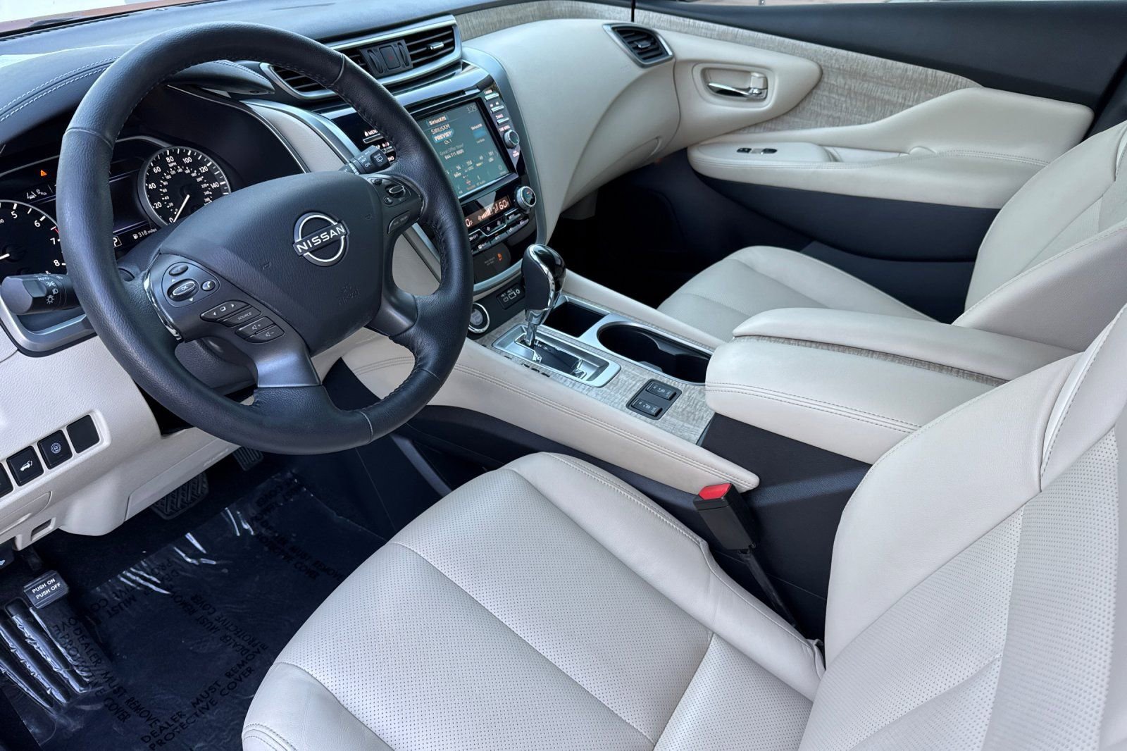 Used 2024 Nissan Murano SL image 10