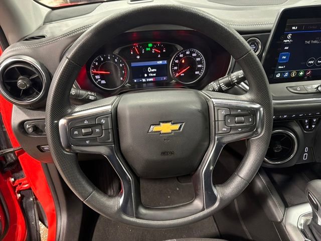 Used 2025 Chevrolet Blazer LT image 18