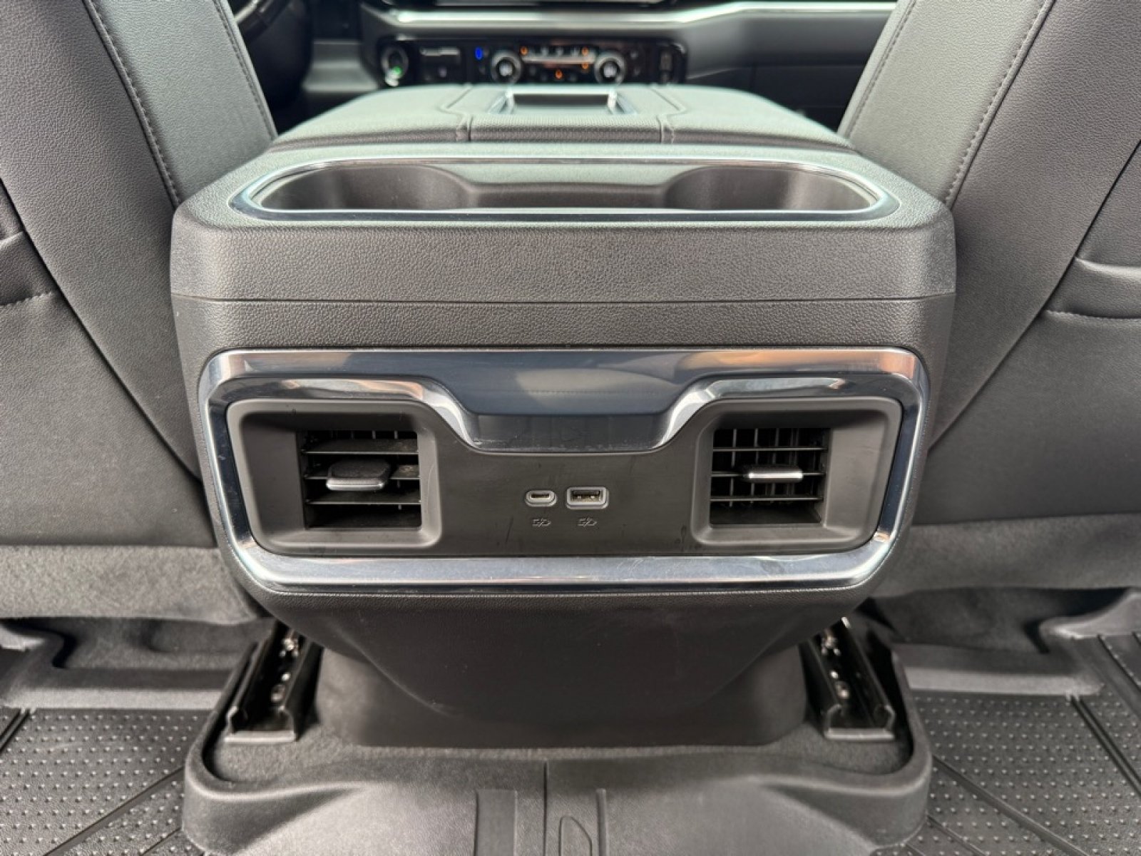 Used 2022 Chevrolet Silverado 1500 LTZ AWD/4WD image 31