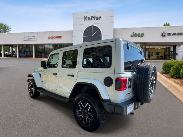 New 2027 Jeep Wrangler Unlimited Sahara AWD/4WD image 4