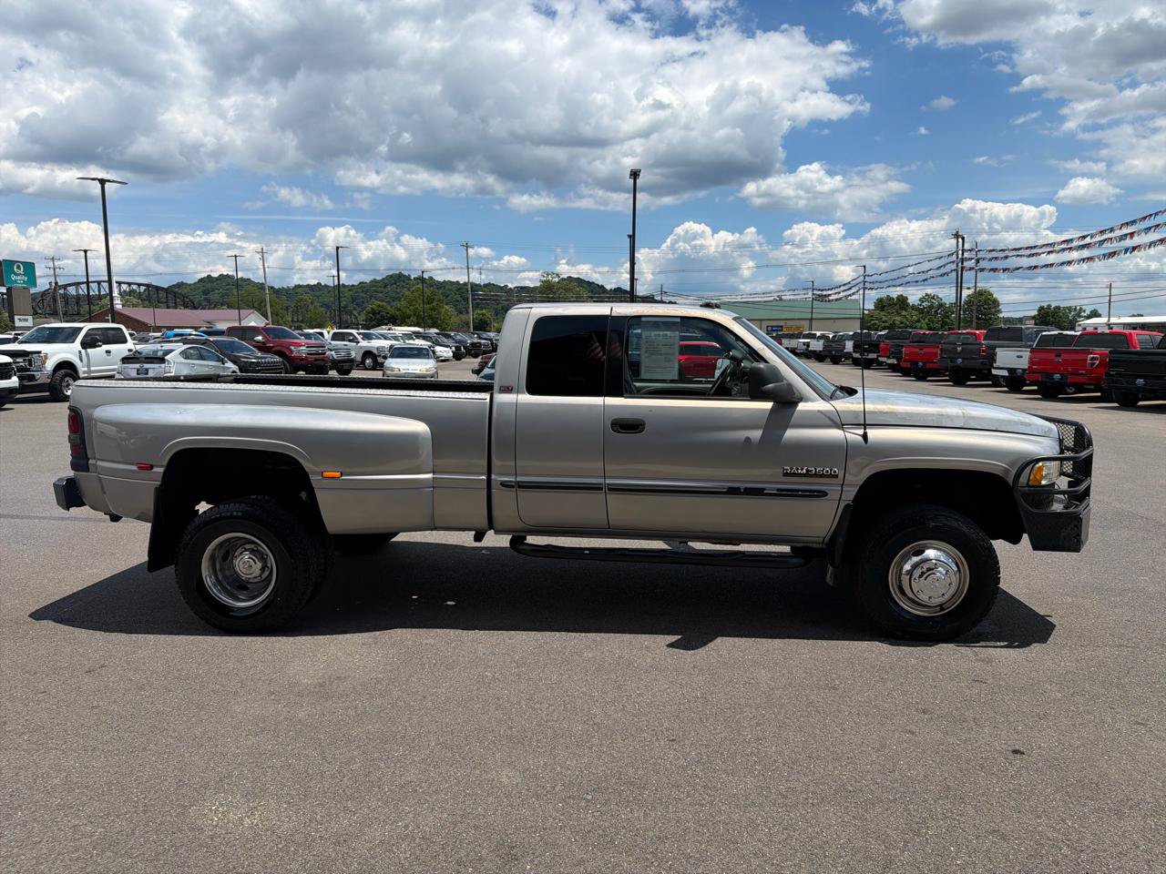 Used 1998 Dodge Ram 3500 Truck 4x4 Quad Cab image 21