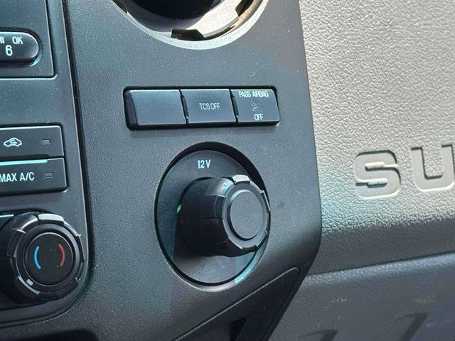 Used 2014 Ford F550 4x4 Regular Cab Super Duty image 31