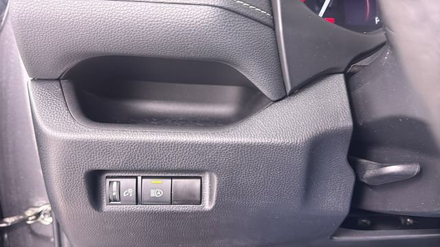 Used 2024 Toyota RAV4 LE image 33