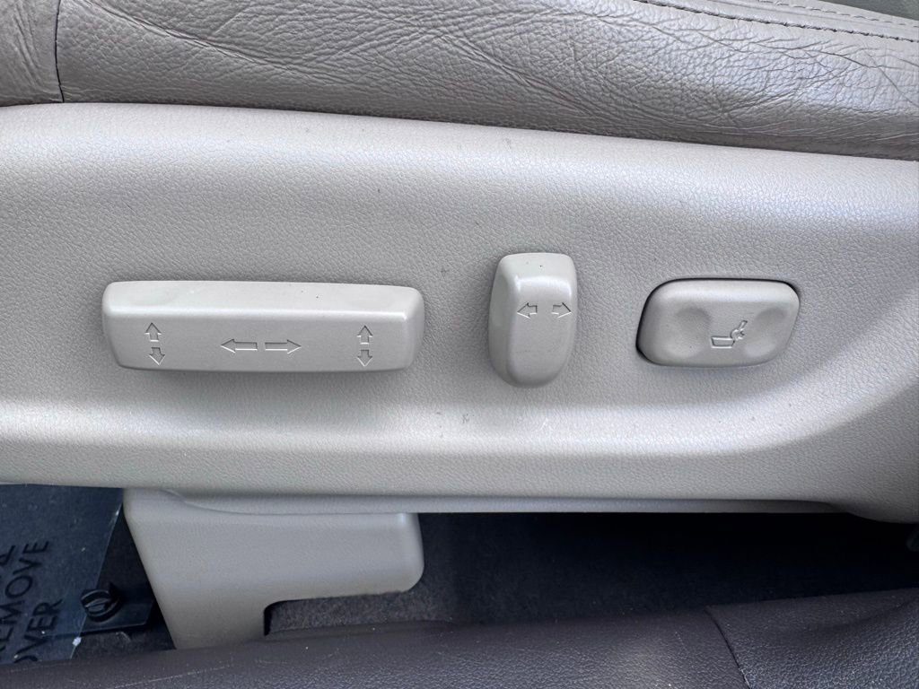 Used 2014 Honda CR-V EX-L image 19