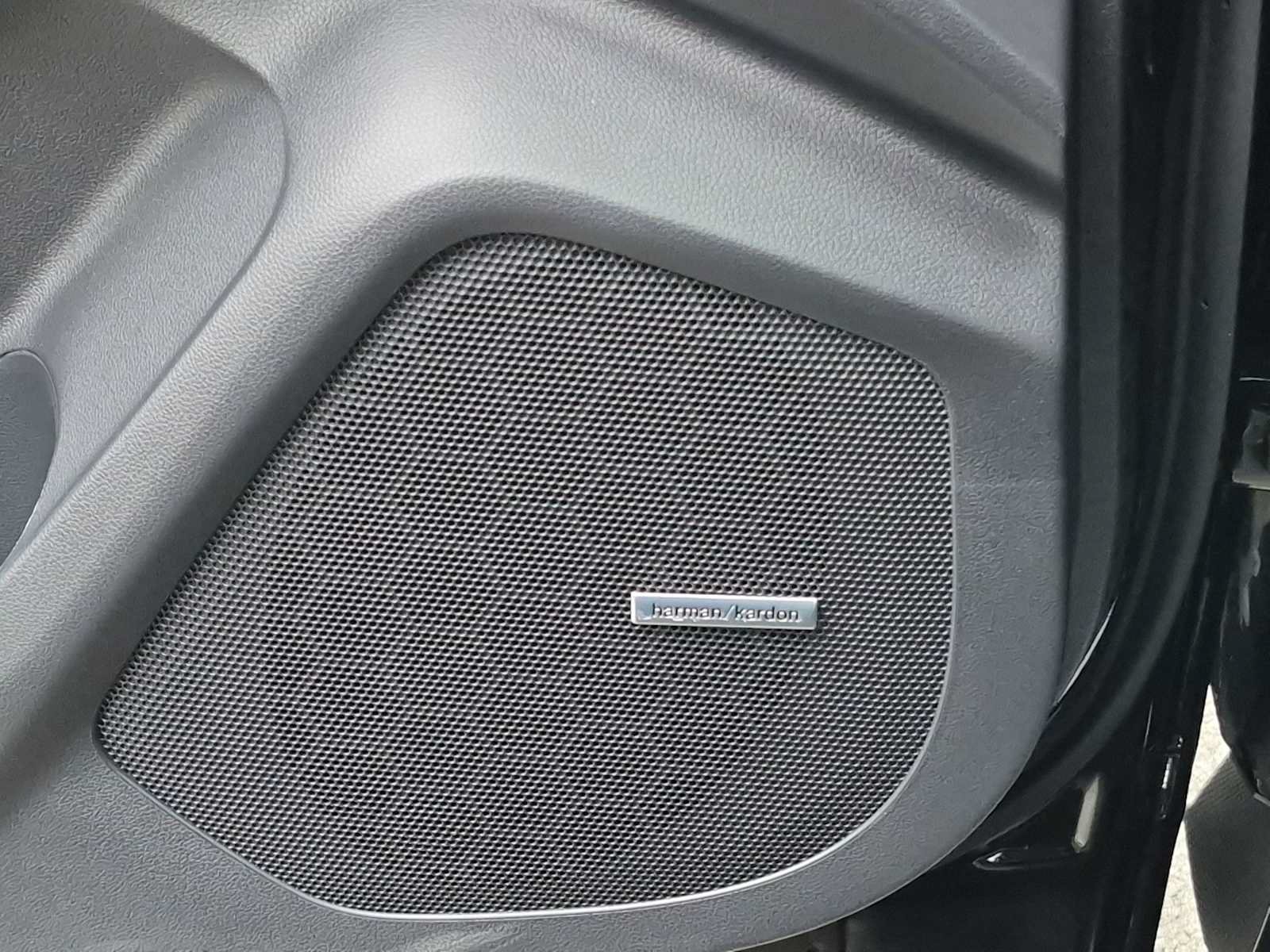 New 2026 Subaru Ascent Limited AWD/4WD image 28