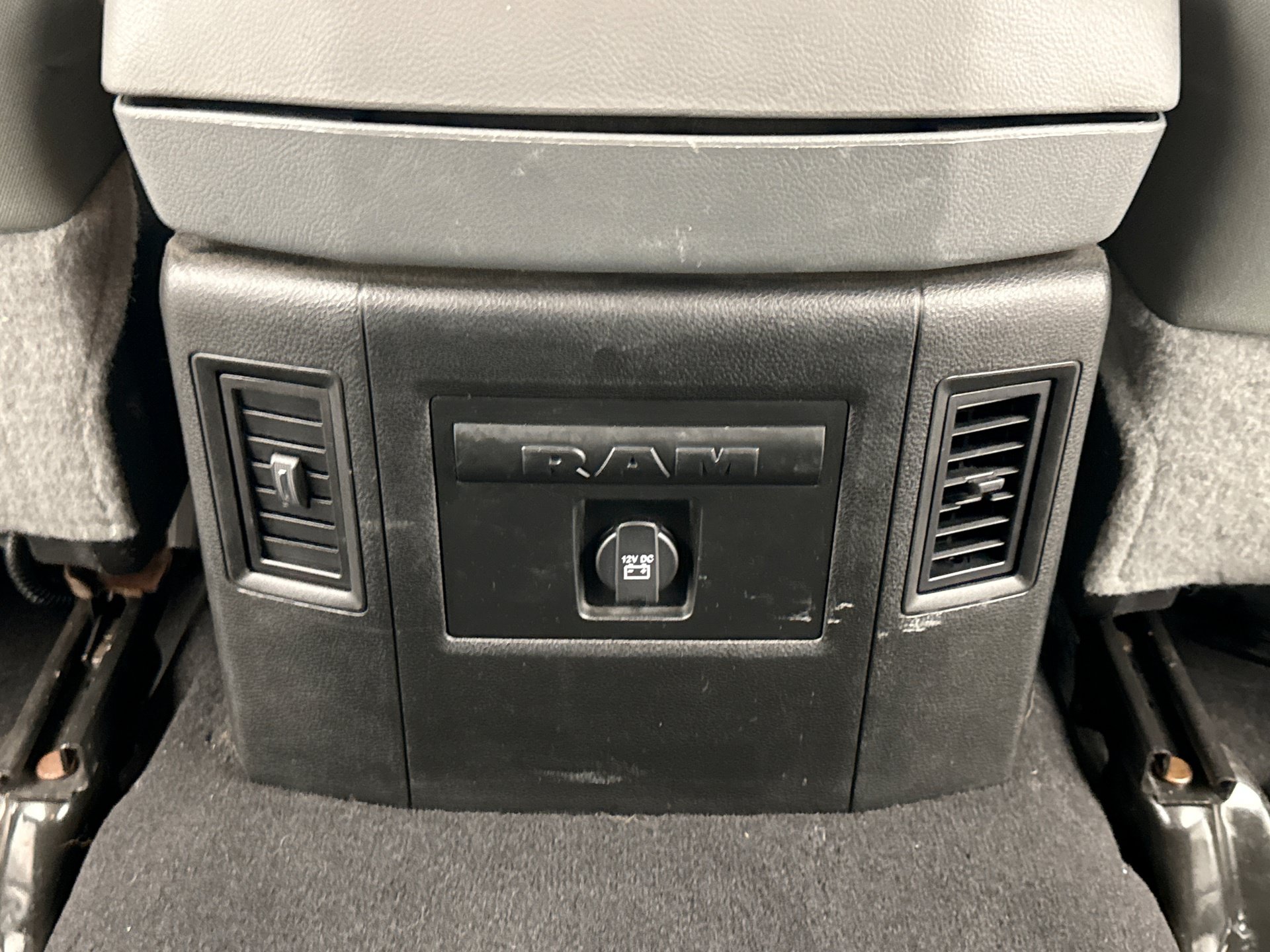 Used 2019 RAM 1500 Big Horn AWD/4WD image 16