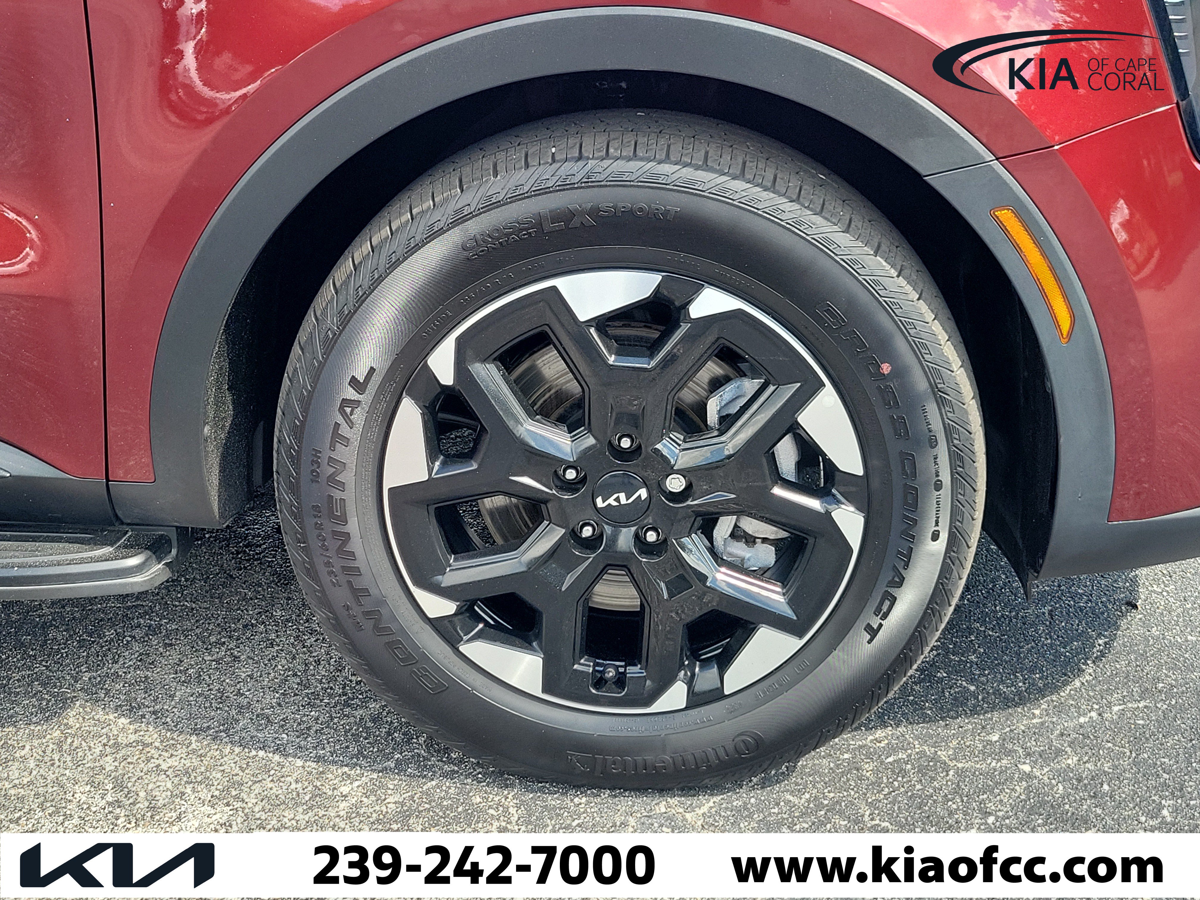 Certified 2025 Kia Sorento S w/ Panoramic Sunroof Package FWD image 7