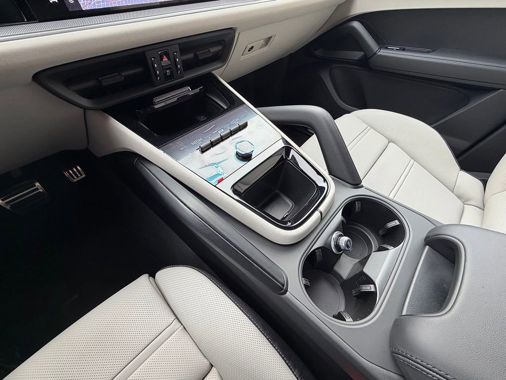 New 2026 Porsche Cayenne S image 15