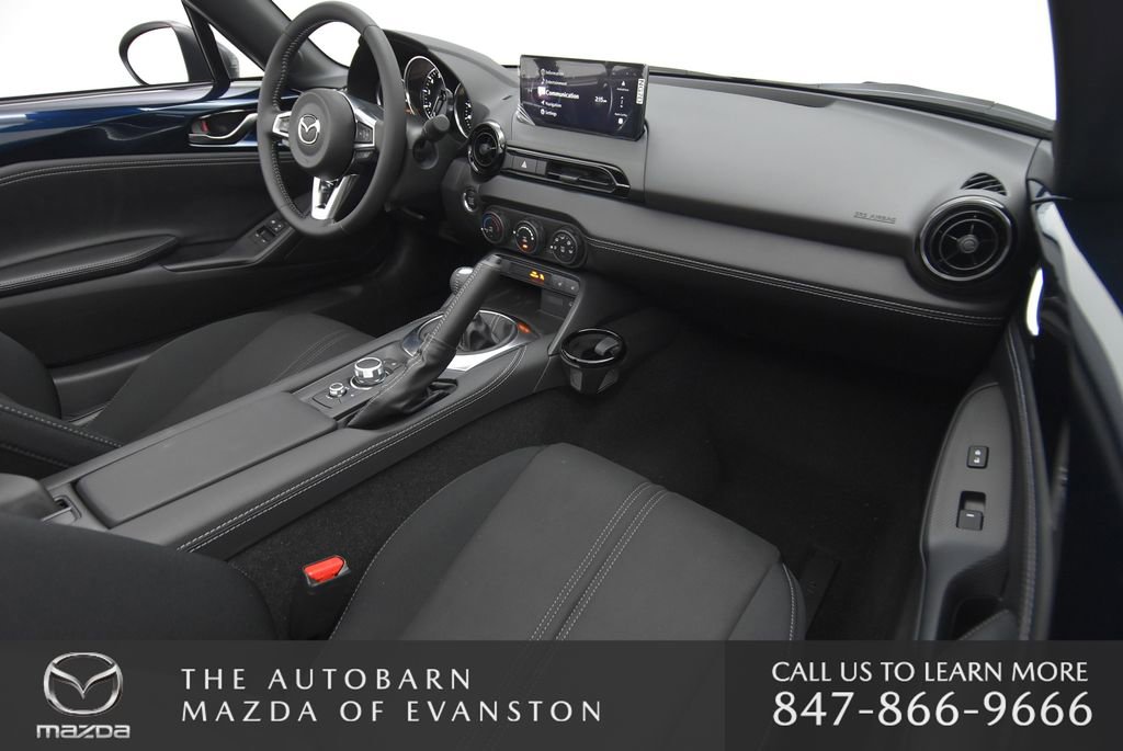 New 2025 MAZDA MX-5 Miata Club image 32