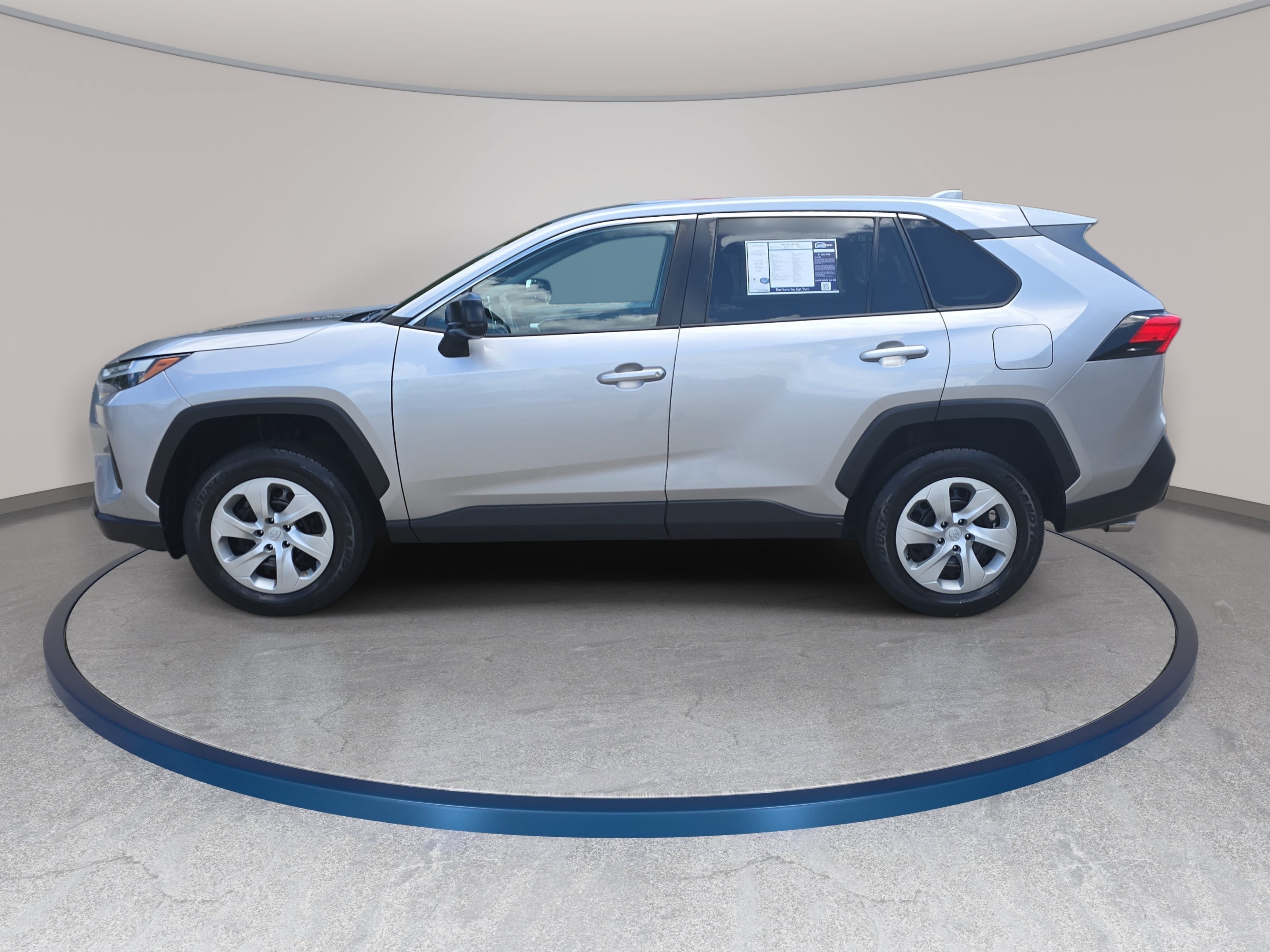 Certified 2023 Toyota RAV4 LE FWD image 8
