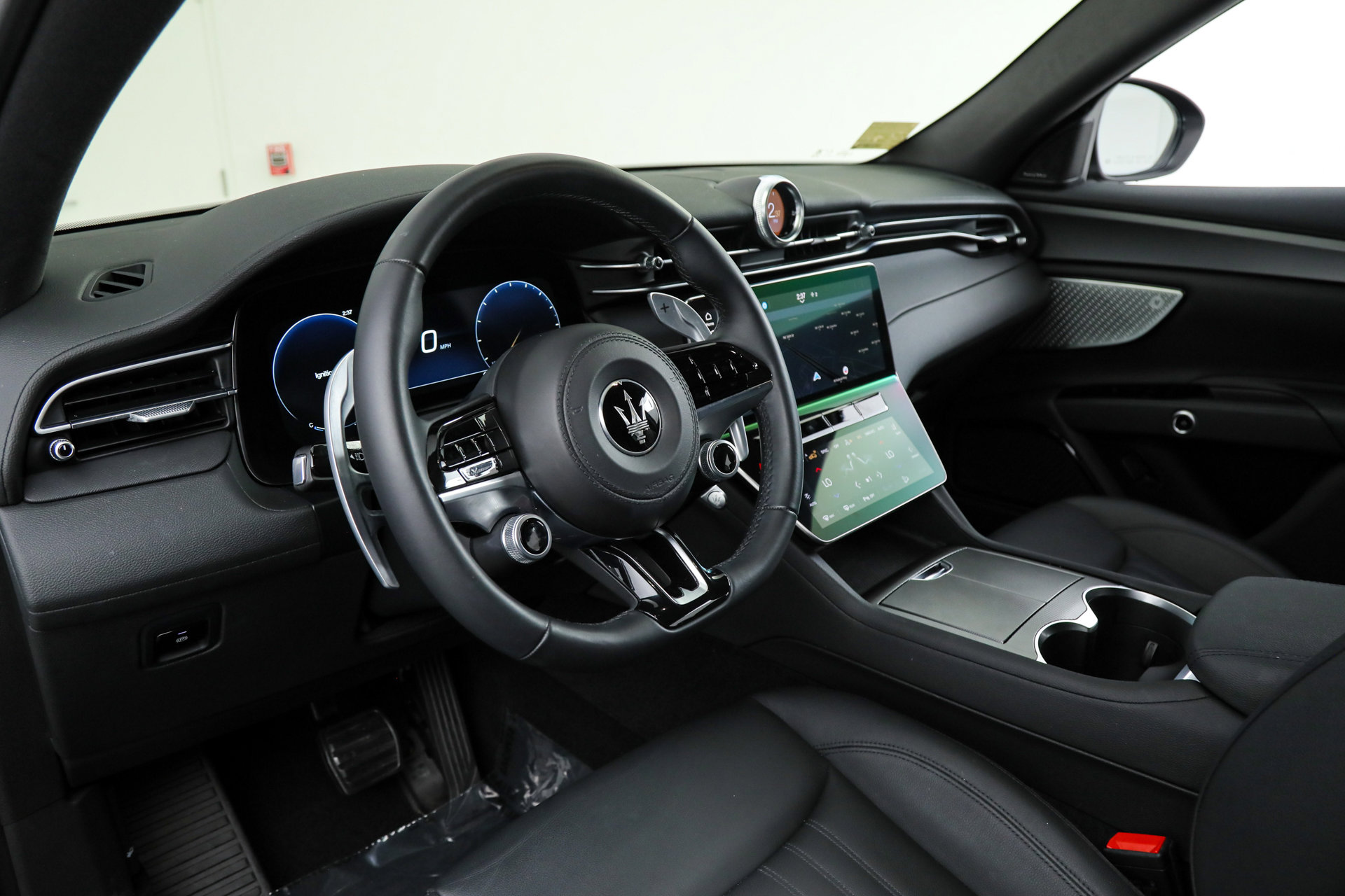 Certified 2023 Maserati Grecale Modena AWD/4WD image 17