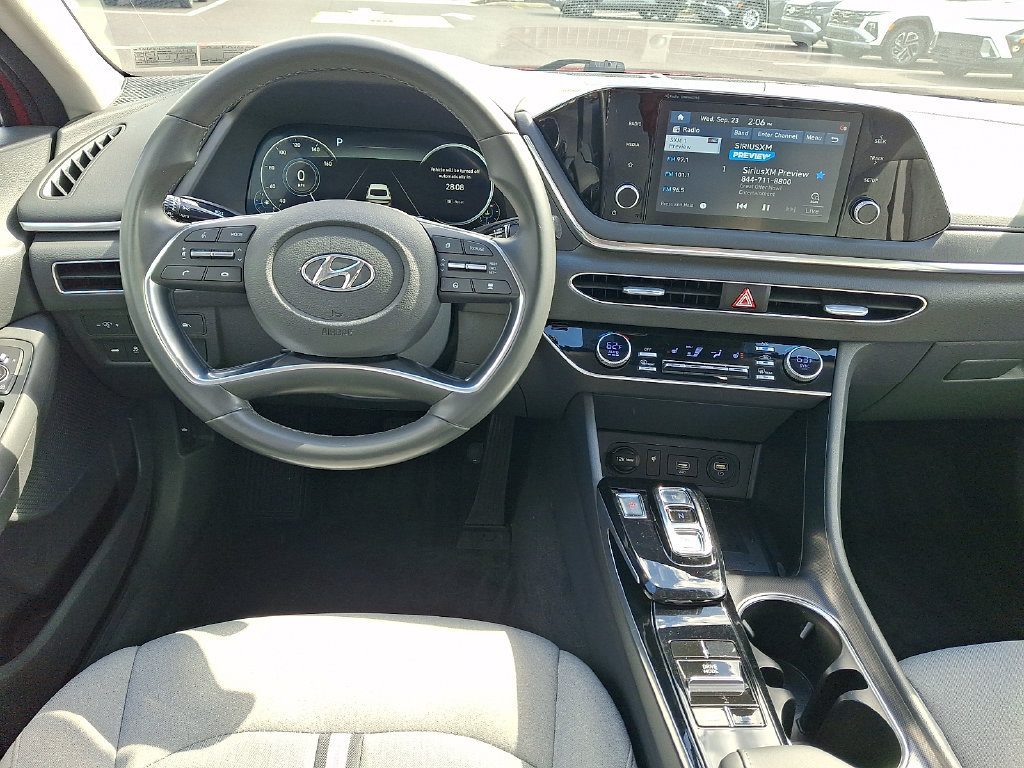 Used 2020 Hyundai Sonata SEL w/ Convenience Package FWD image 11