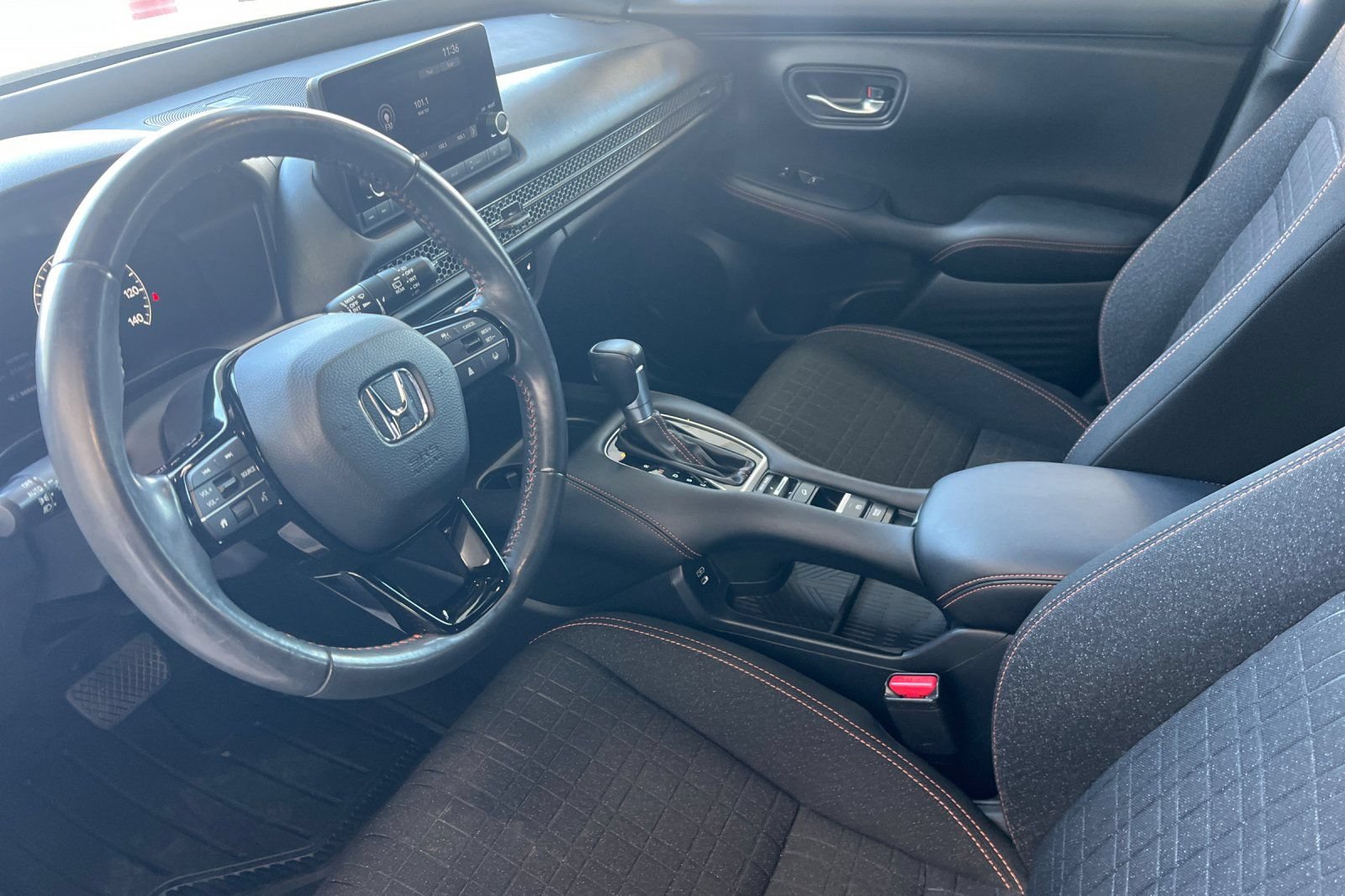 Used 2024 Honda HR-V Sport image 7