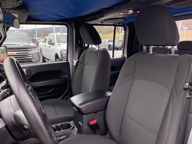 Used 2021 Jeep Gladiator Sport AWD/4WD image 13