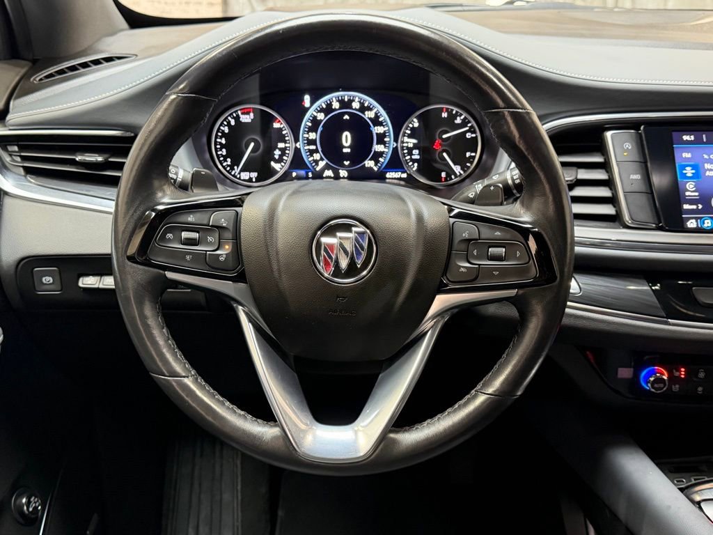 Used 2024 Buick Enclave Premium image 17