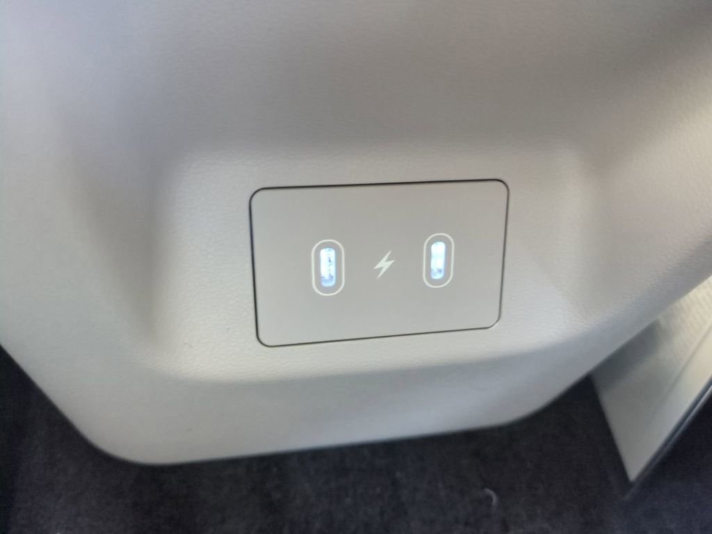 New 2026 Hyundai Tucson Limited image 17