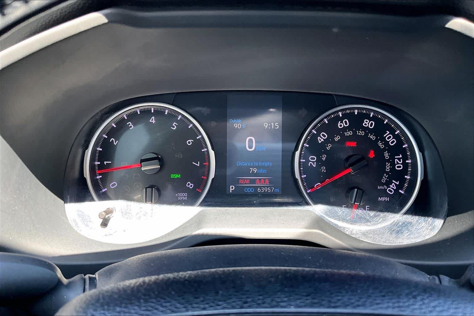 Used 2020 Toyota RAV4 XLE Premium FWD image 23